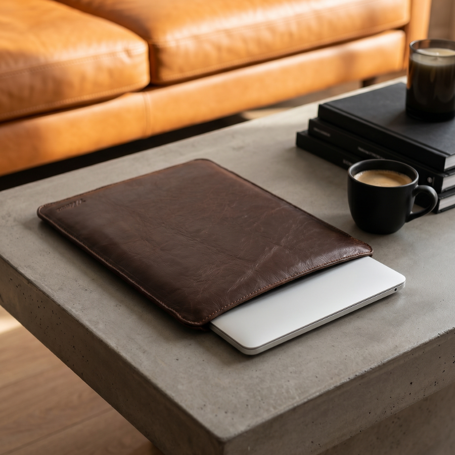Donde comprar las mejores fundas de cuero para macbook - color chocolate