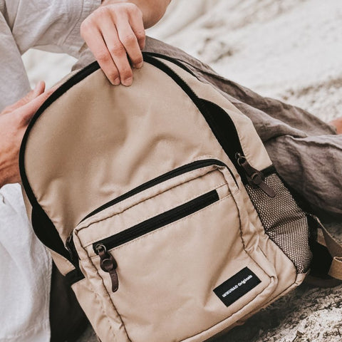 Mochila AirLite - Beige Sand