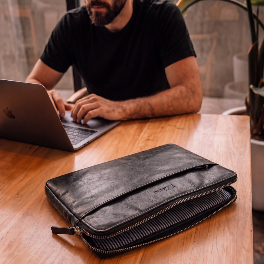 PRE-VENTA - Funda Laptop Organizer 13-14'' - Cuero Negro