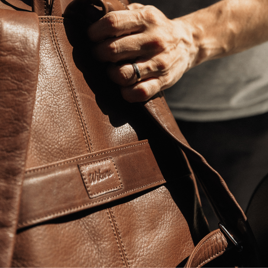 Mochila New Classic - Cuero Chocolate