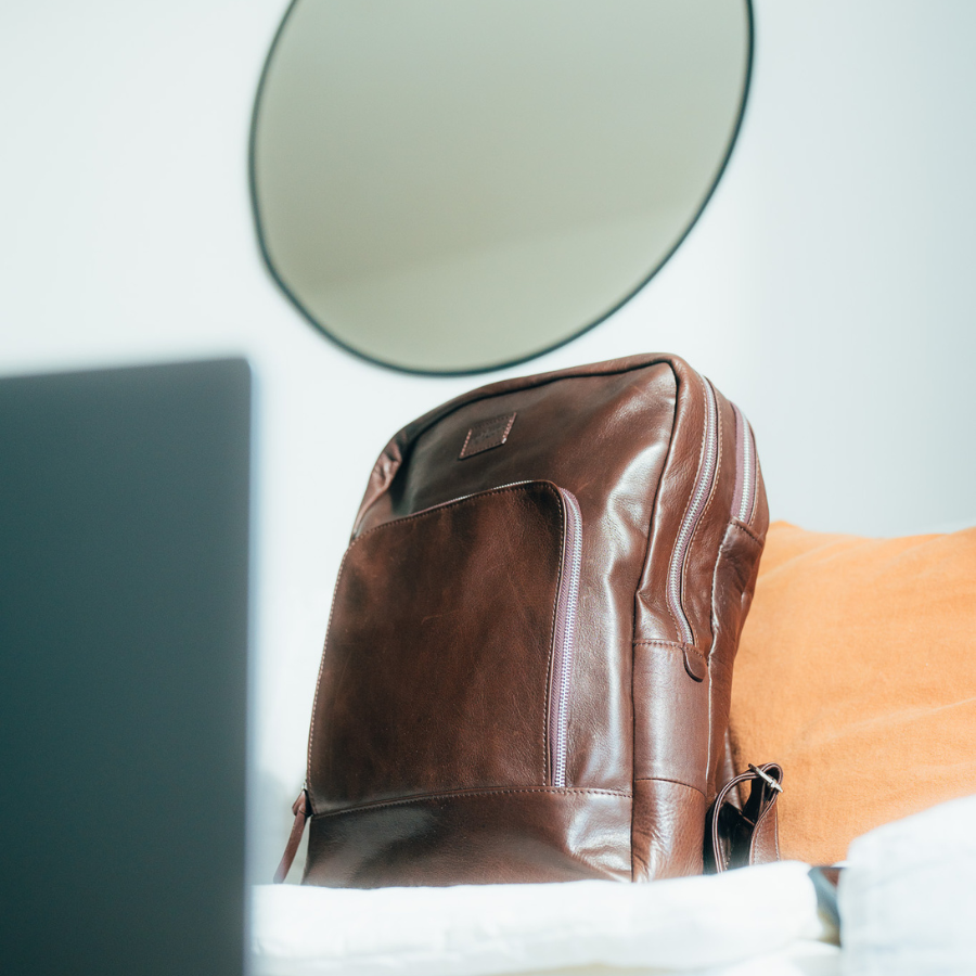 Mochila New Classic - Cuero Chocolate