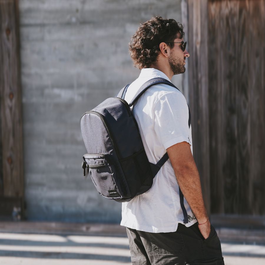 Mochila AirLite - Azul Marino