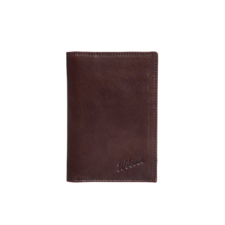 Porta pasaporte de cuero chocolate